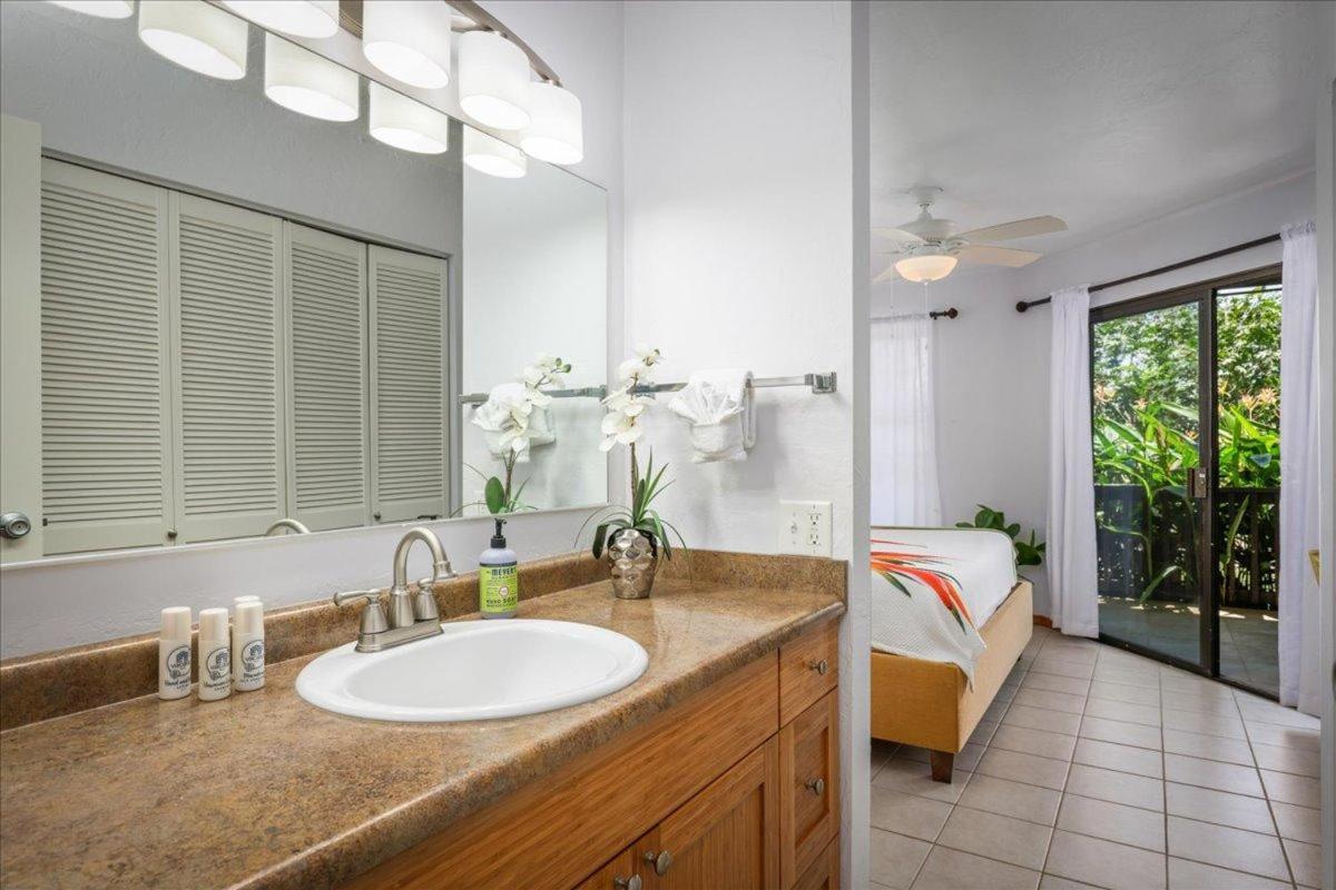 Kona Westwind 1 New! Quiet Ocean-View 1St Floor | Patio | Pool Villa Kailua-Kona Exterior photo